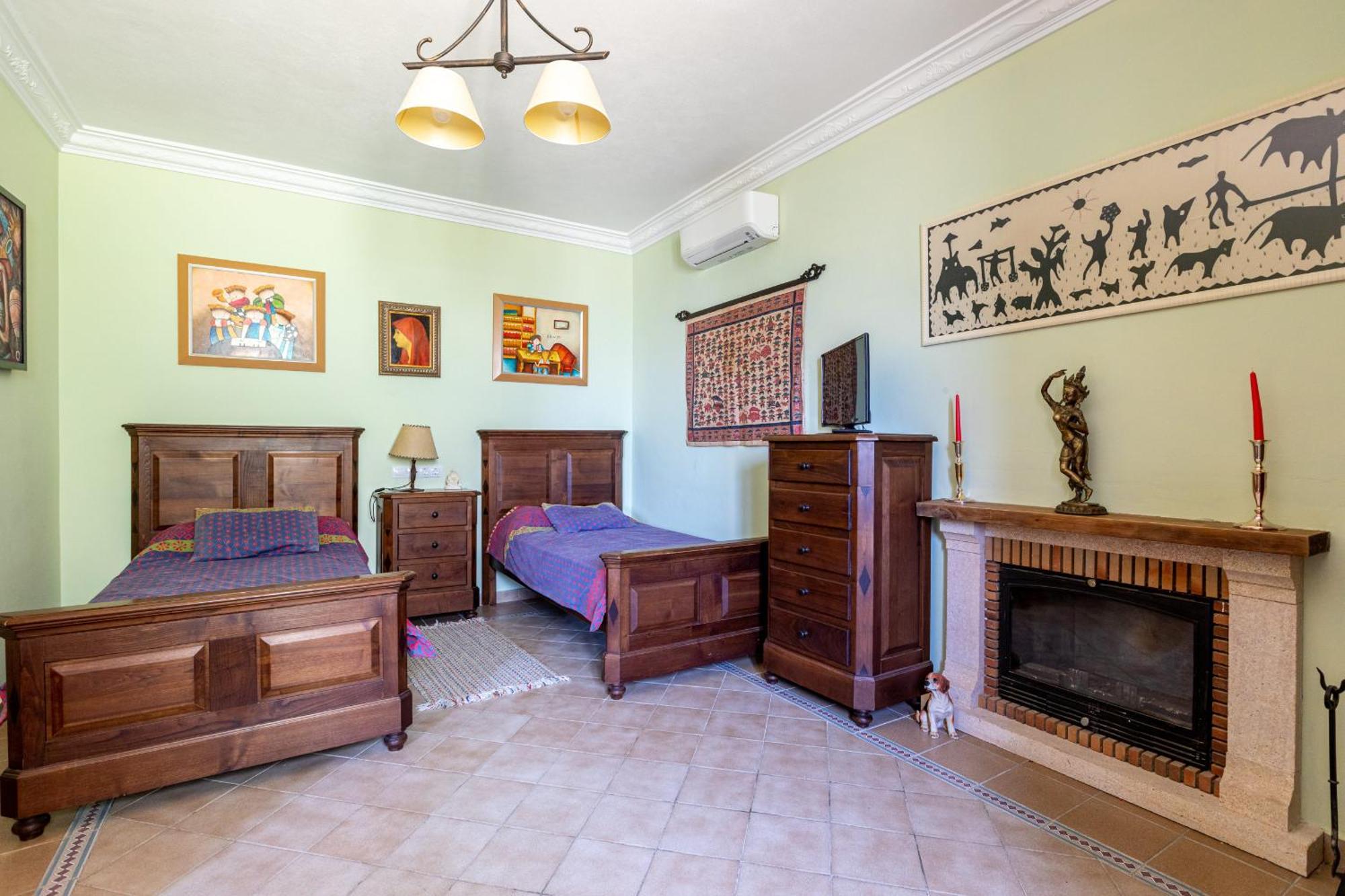Edomus Luxury Villa *